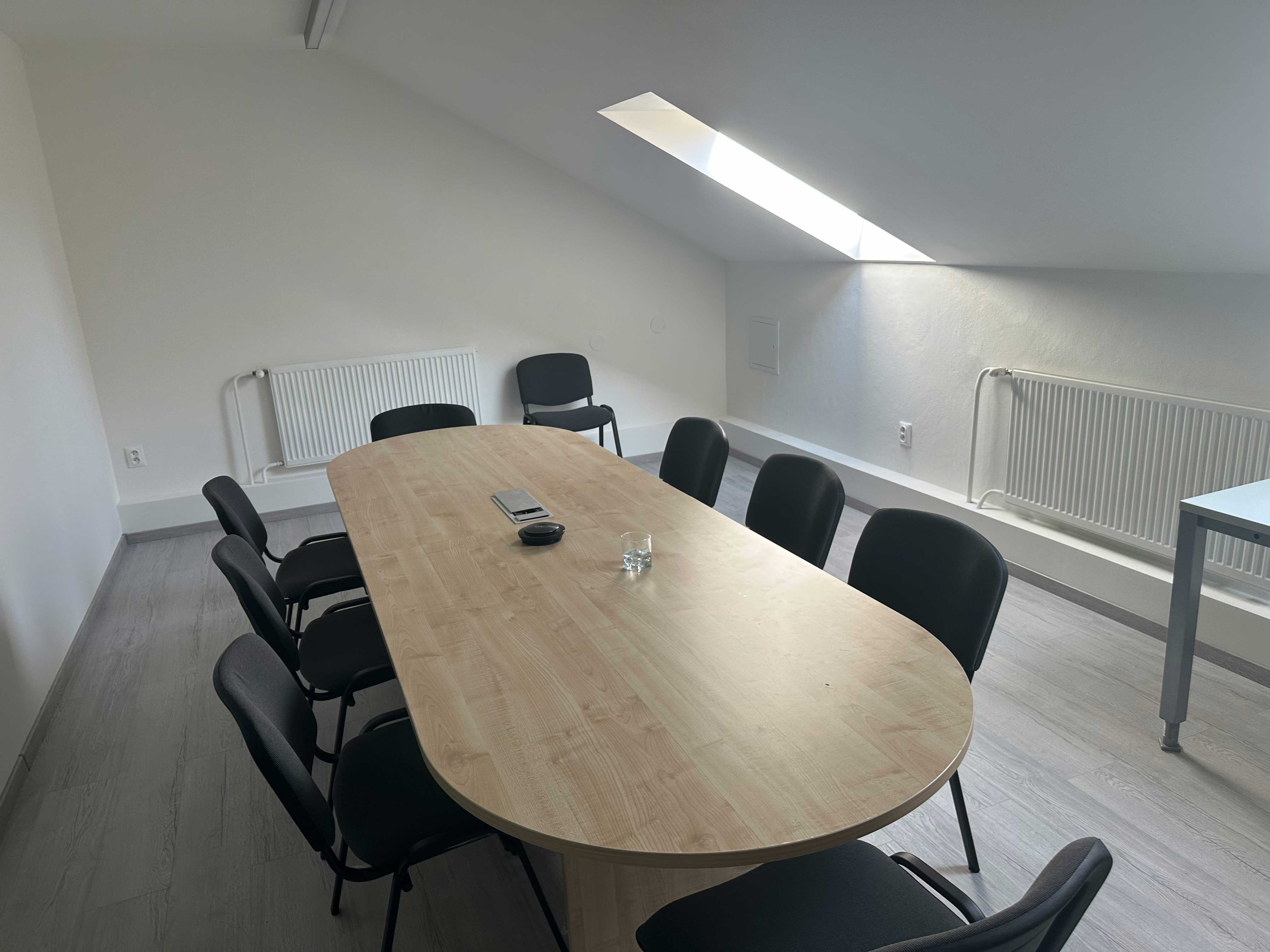 Spotless Office, Productive Days