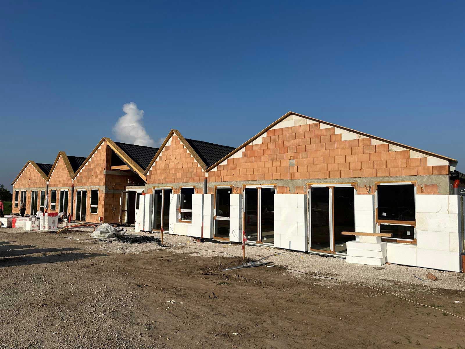 Quality Construction from Foundation to Keys